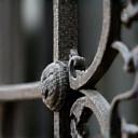 Détail ferronnerie portail